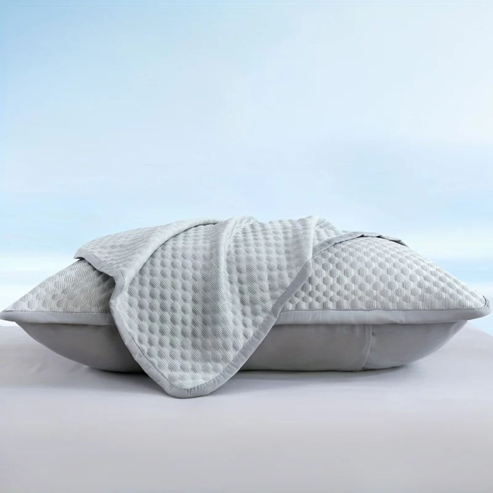 Lightweight Bedding