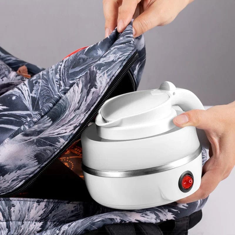 Foldable travel kettle