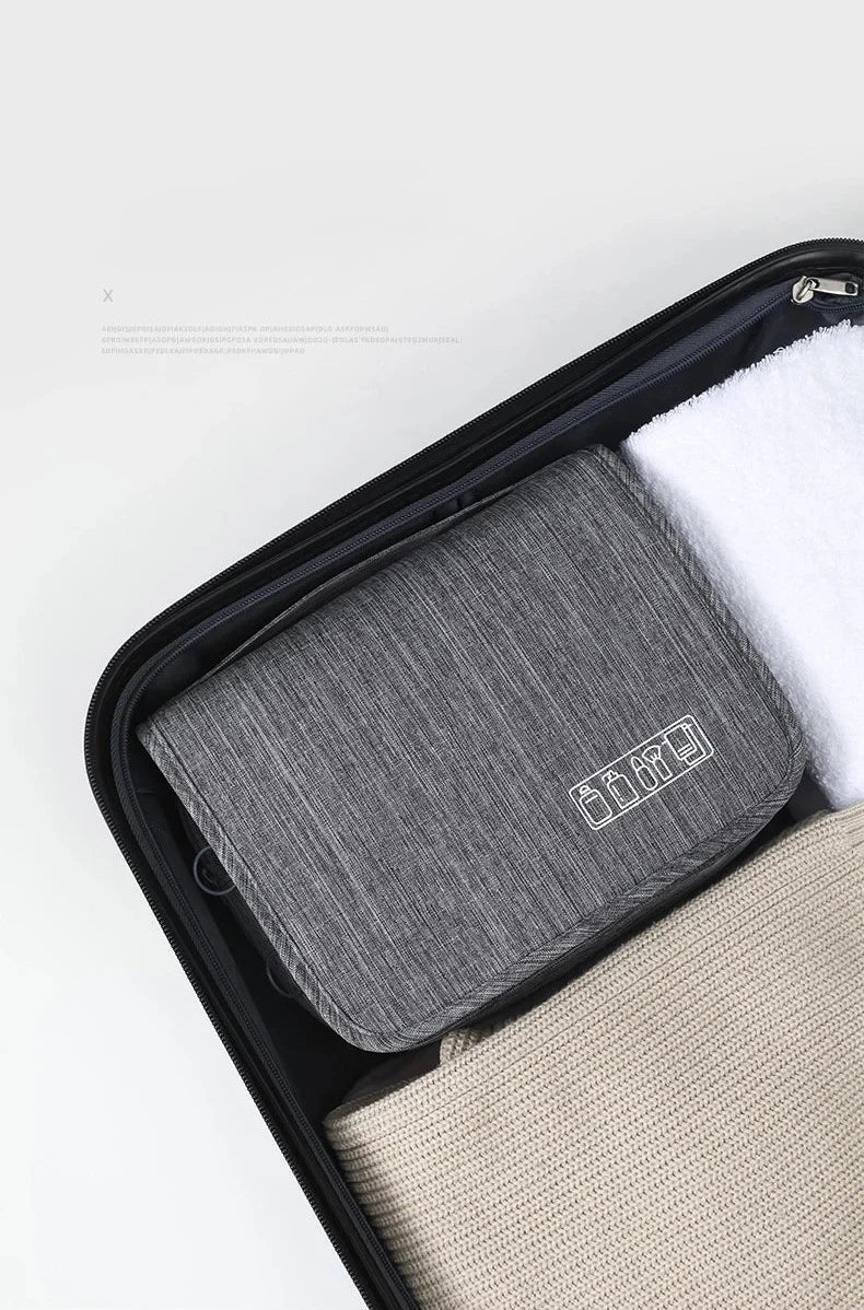 Men's Hanging Toiletry Bag