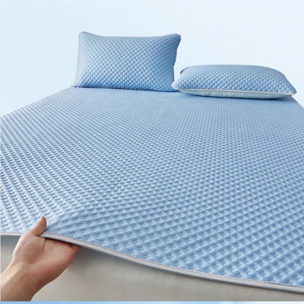 Lightweight Bedding