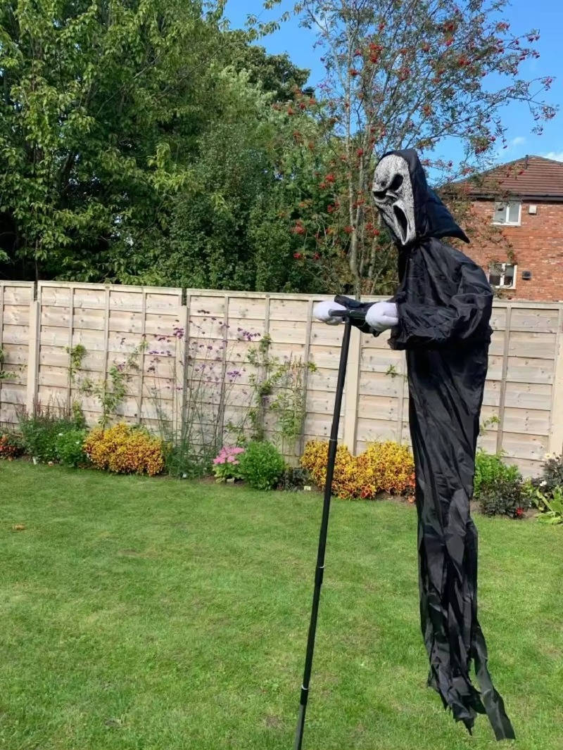 Scary Outdoor Halloween Decorations