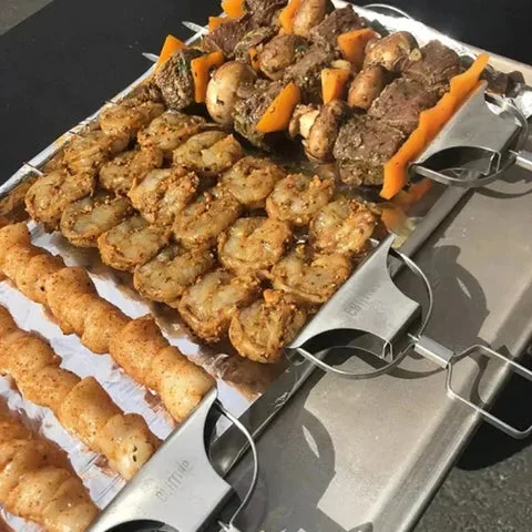 Three-prong grill skewer set